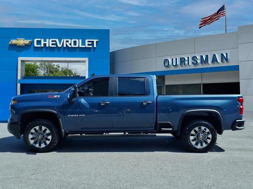 2024 Chevrolet Silverado 2500 Custom