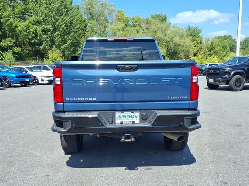 2024 Chevrolet Silverado 2500 Custom