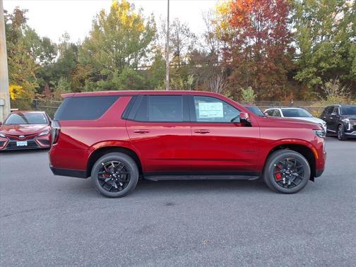 2026 Chevrolet Tahoe 4WD RST
