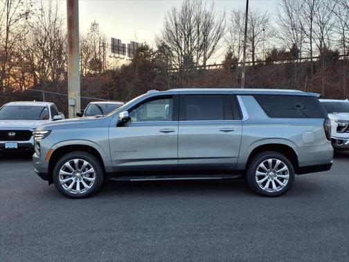 2025 Chevrolet Suburban Premier