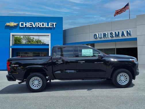 2025 Chevrolet Colorado WT