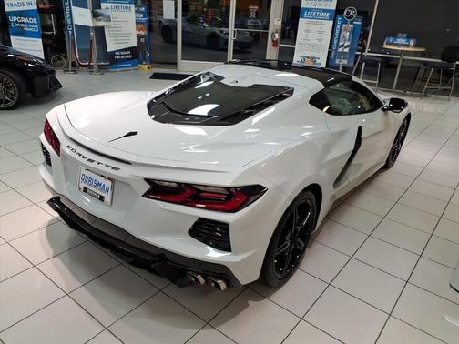 2020 Chevrolet Corvette Stingray w/2LT