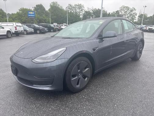 2023 Tesla Model 3 Standard Range