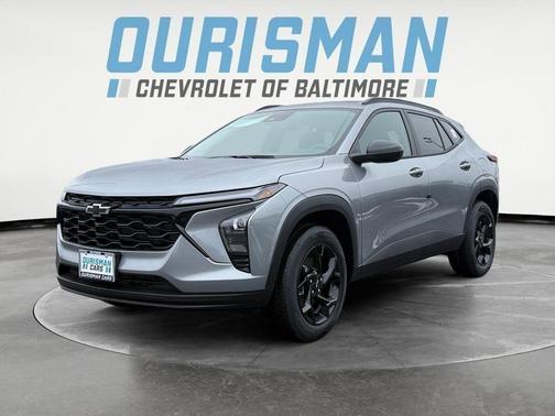 Sterling Gray Metallic 2026 Chevrolet Trax LT
