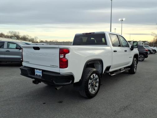 2025 Chevrolet Silverado 2500 Custom