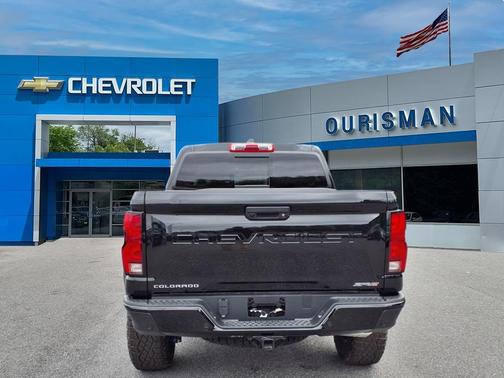 2025 Chevrolet Colorado ZR2