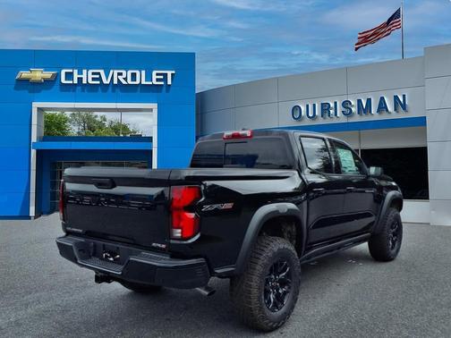2025 Chevrolet Colorado ZR2
