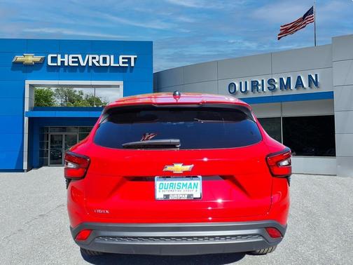 2026 Chevrolet Trax LS