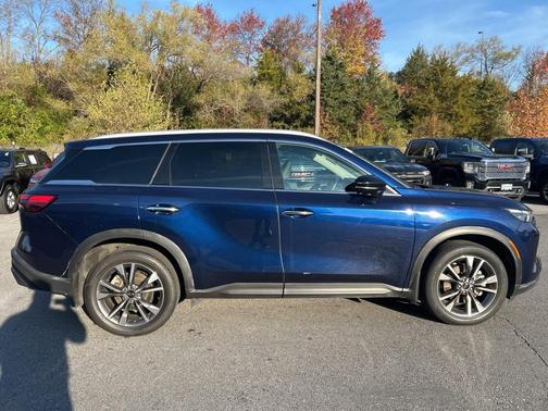 2022 INFINITI QX60 Luxe
