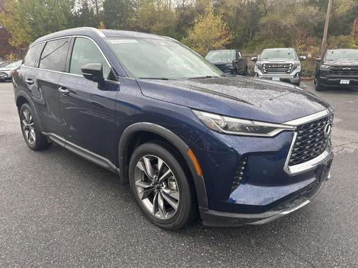 2022 INFINITI QX60 Luxe