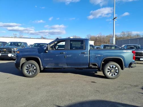 2026 Chevrolet Silverado 2500 Custom