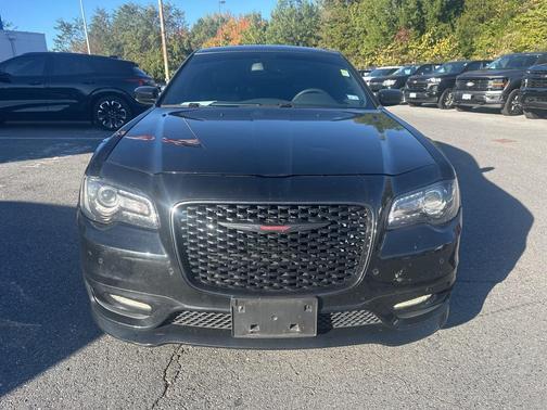 2022 Chrysler 300 S