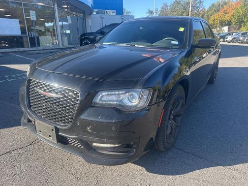 2022 Chrysler 300 S