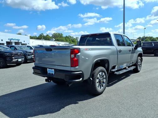 2026 Chevrolet Silverado 2500 Custom