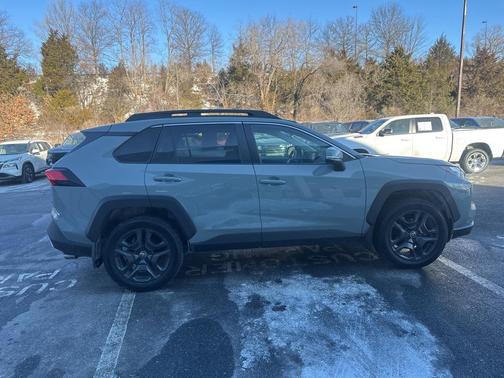 2022 Toyota RAV4 Adventure