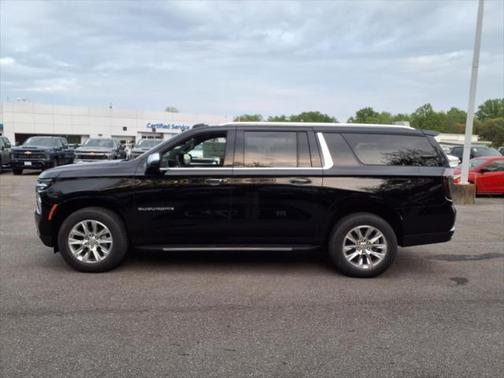 2025 Chevrolet Suburban Premier