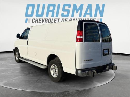 2024 Chevrolet Express 2500 RWD 2500 Regular Wheelbase WT