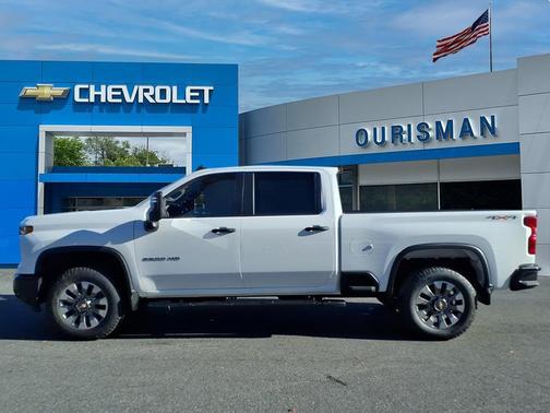 2026 Chevrolet Silverado 2500 Custom