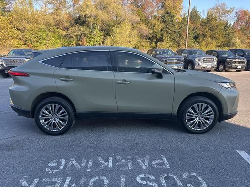 2021 Toyota Venza XLE
