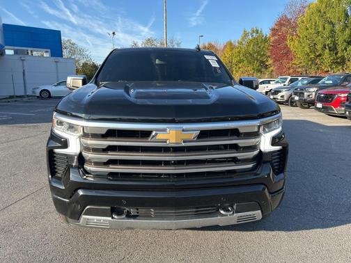 2022 Chevrolet Silverado 1500 High Country