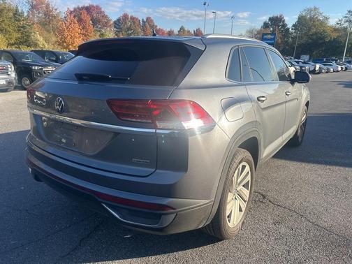 2020 Volkswagen Atlas Cross Sport 2.0T SE w/Technology 4MOTION