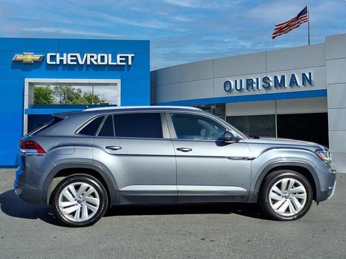 2020 Volkswagen Atlas Cross Sport 2.0T SE w/Technology 4MOTION