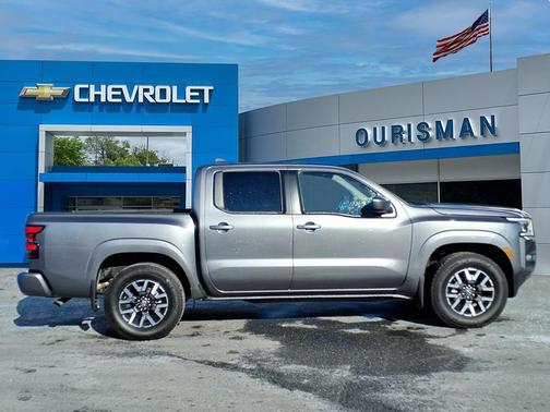 2024 Nissan Frontier SL