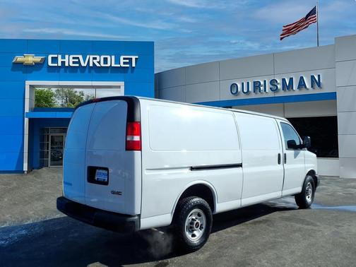 2023 GMC Savana 2500 Work Van