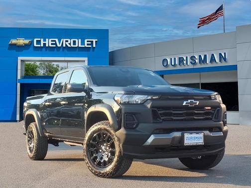 Black 2025 Chevrolet Colorado Trail Boss