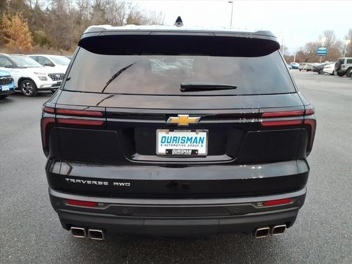 2024 Chevrolet Traverse LS