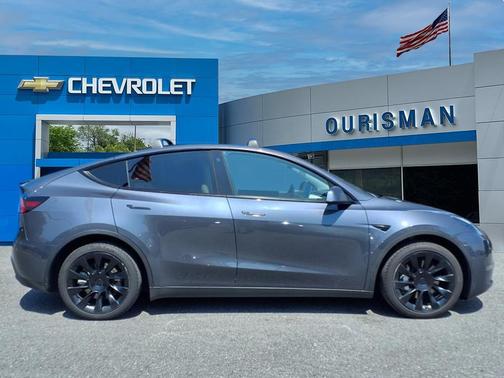 2021 Tesla Model Y Long Range Dual Motor All-Wheel Drive