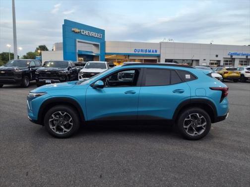 2025 Chevrolet Trax LT