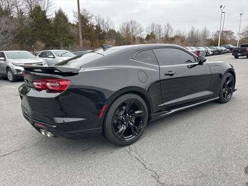 2022 Chevrolet Camaro RWD Coupe LT1