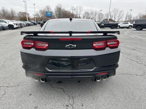 2022 Chevrolet Camaro RWD Coupe LT1