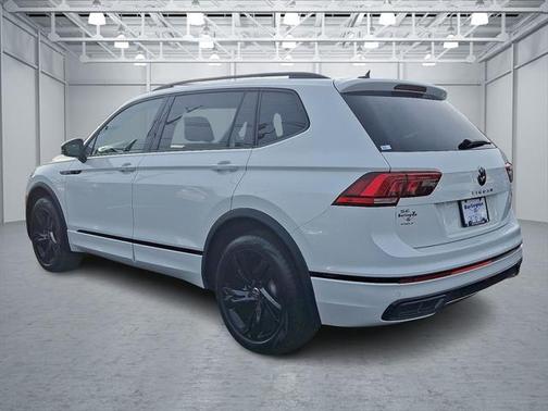 2024 Volkswagen Tiguan 2.0T SE R-Line Black 4MOTION