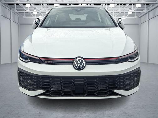 2025 Volkswagen Golf GTI 2.0T SE DSG