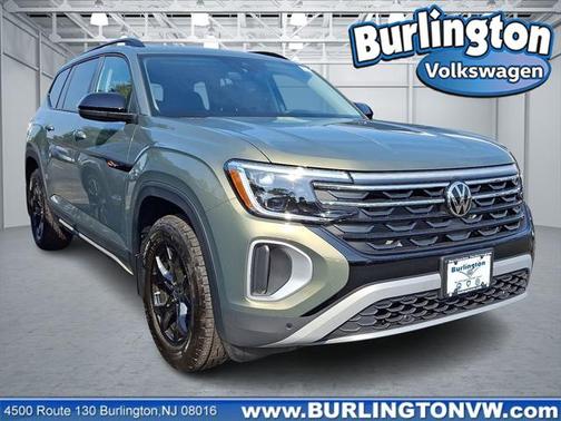 2025 Volkswagen Atlas 2.0T Peak Edition