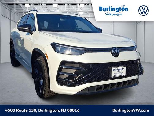 2025 Volkswagen Tiguan 2.0T SE R-Line Black 4MOTION