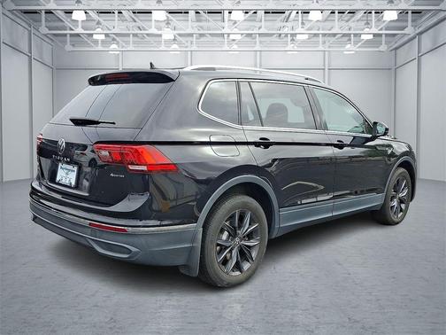 2022 Volkswagen Tiguan 2.0T SE 4MOTION