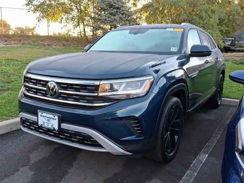 2022 Volkswagen Atlas Cross Sport 3.6L V6 SE w/Technology