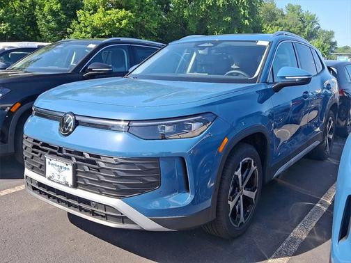 2025 Volkswagen Tiguan 2.0T SE 4MOTION