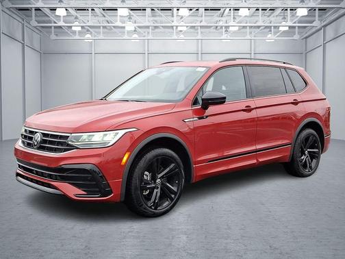 2024 Volkswagen Tiguan 2.0T SE R-Line Black 4MOTION