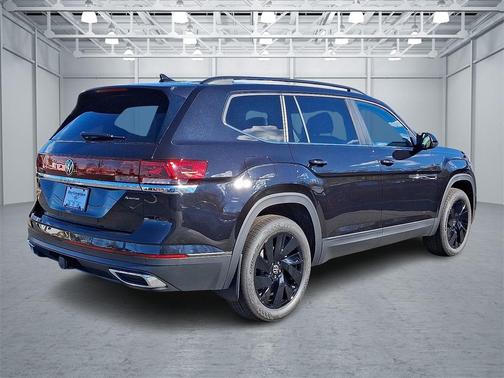 2026 Volkswagen Atlas 2.0T SE w/Technology 4MOTION