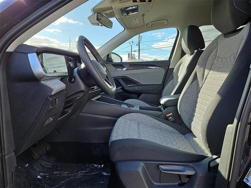 2025 Volkswagen Tiguan 2.0T S
