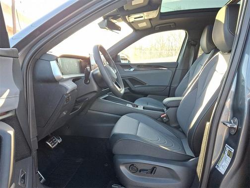 2026 Volkswagen Tiguan 2.0T SE R-Line Black 4MOTION