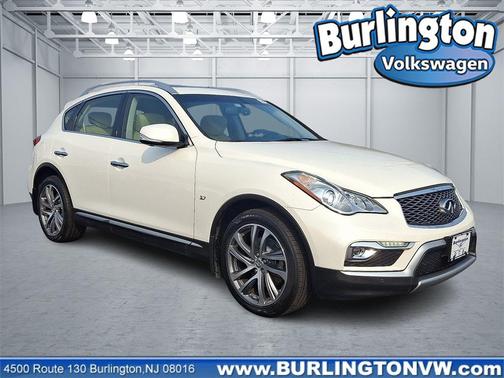 2017 INFINITI QX50 Base