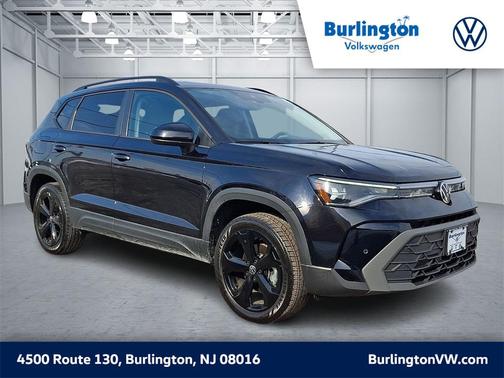 2025 Volkswagen Taos 1.5T SE Black