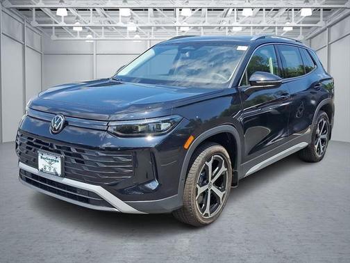 2025 Volkswagen Tiguan 2.0T SE 4MOTION