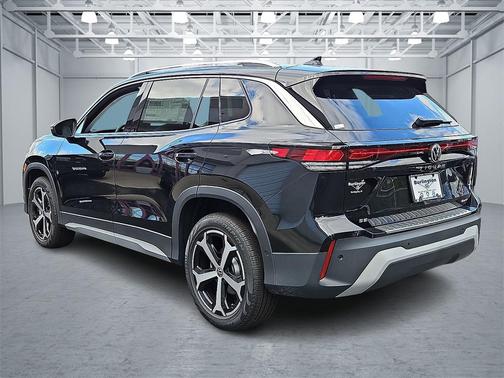 2025 Volkswagen Tiguan 2.0T SE 4MOTION