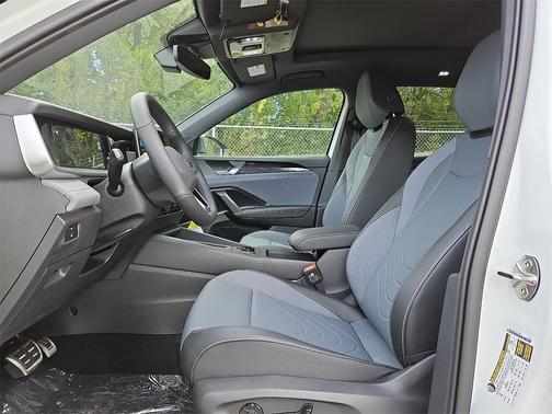 2025 Volkswagen Tiguan 2.0T SE R-Line Black 4MOTION